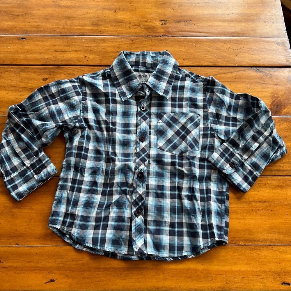 🍭6/$30 Pineapple connection plaid button down boy’s shirt - 3T